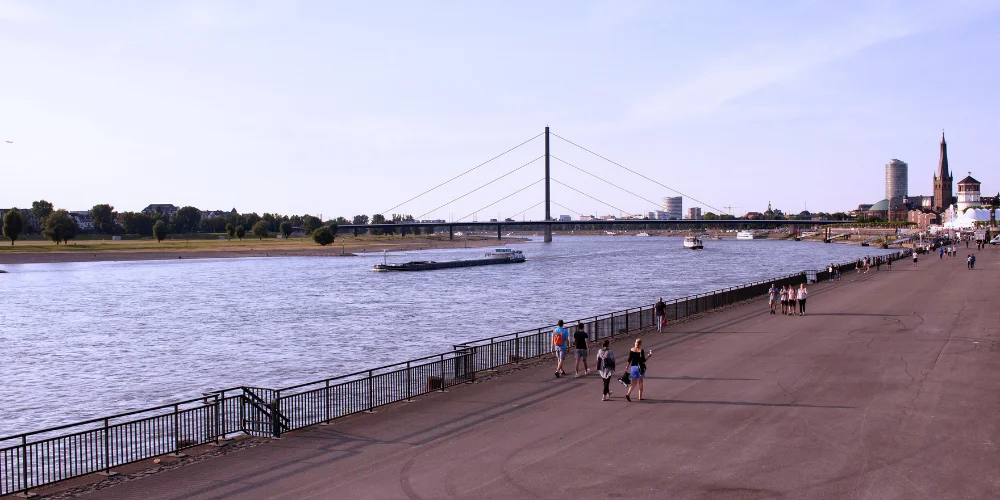 ils-basel-rhein-spanziergang